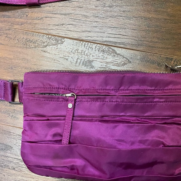 Lululemon festival pouch - Picture 2 of 3